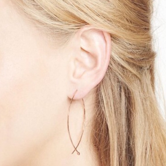 Stella & Dot | Retired🌹⚜️[ROSEGOLD] Large Hammered Hoop Earrings - Picture 4 of 6